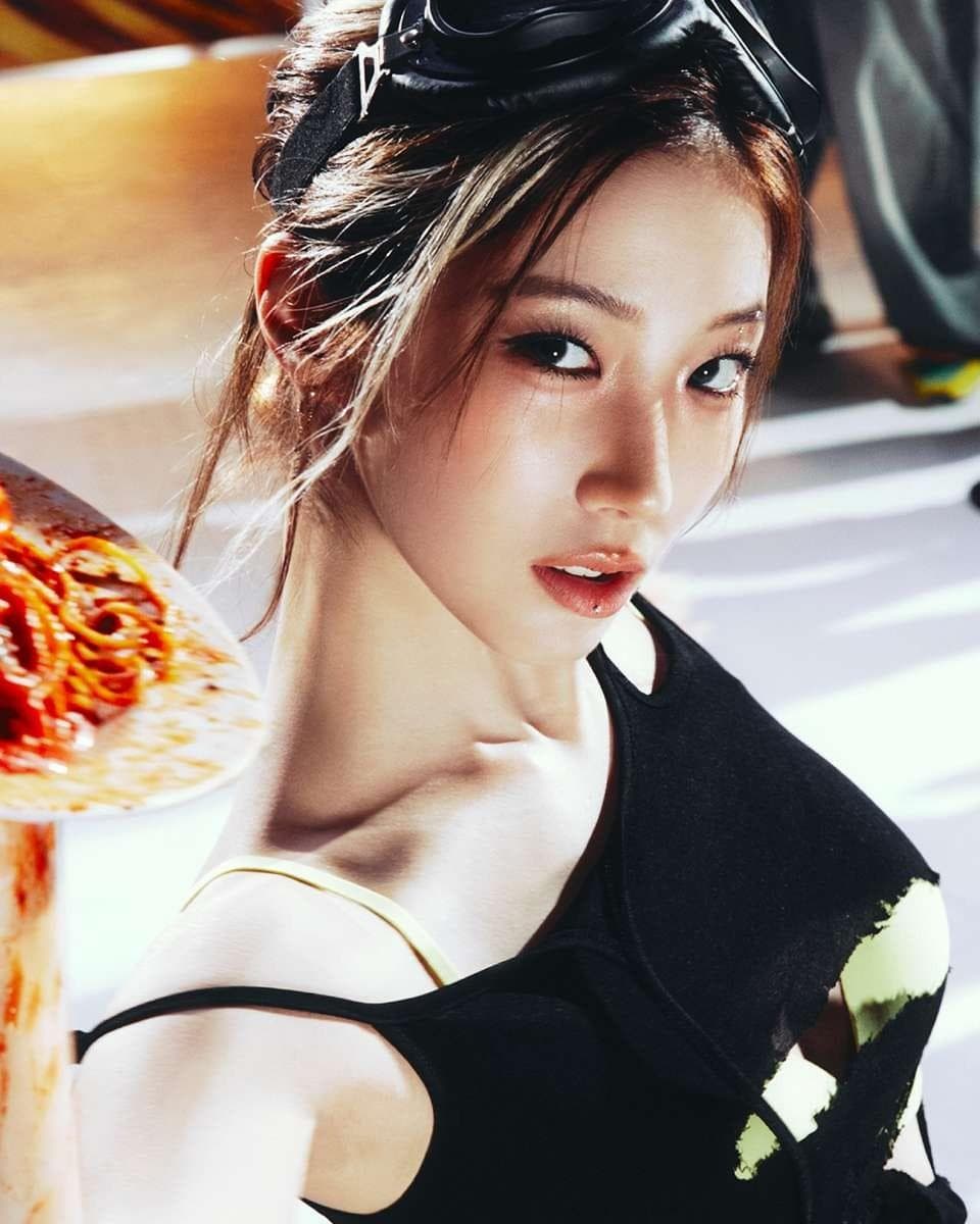 Kazuha (카즈하)