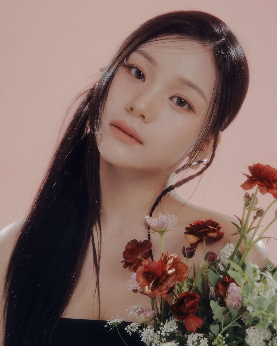 Umji (엄지)