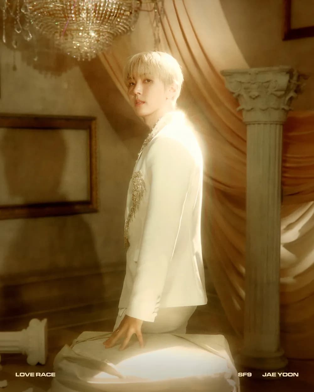 Jaeyoon (재윤)