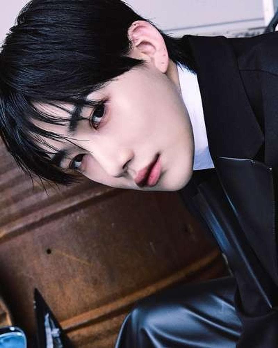 NEW (뉴)