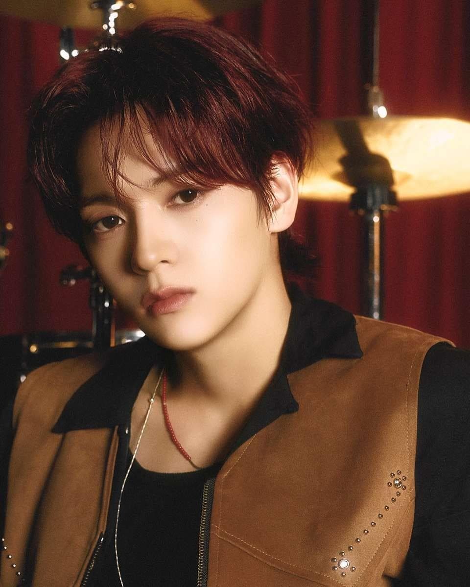 SUNGYUN (성윤)