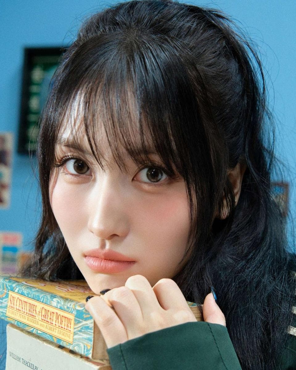 Momo (모모)