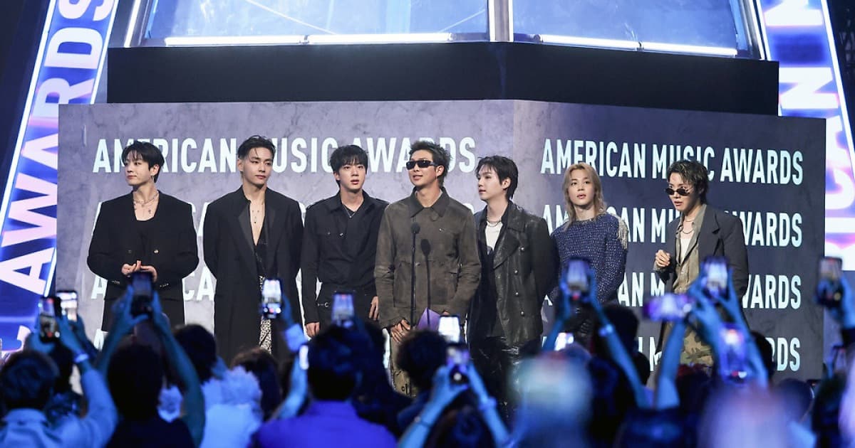 BTS·제니, 美 빌보드 차트 톱10 동시 진입