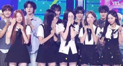 RESCENE achieves music show 1st place with 'LOVE ATTACK' 2 years after release