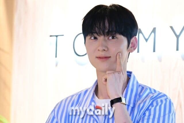 워너원 출신 황민현, 7일 디지털 싱글 ‘OUR’ 발표…8개월 만의 신곡, 16일부터 팬미팅 ‘도원경’