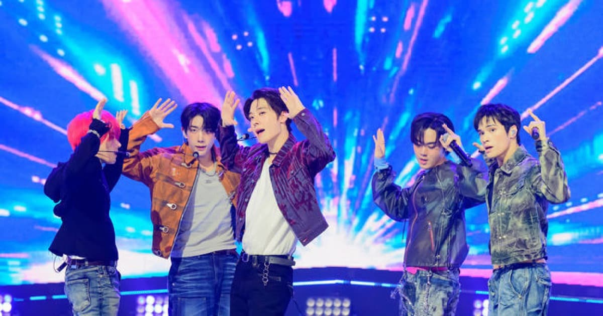 원팩트, MBC '쇼챔피언' 생방송 무대 선보여