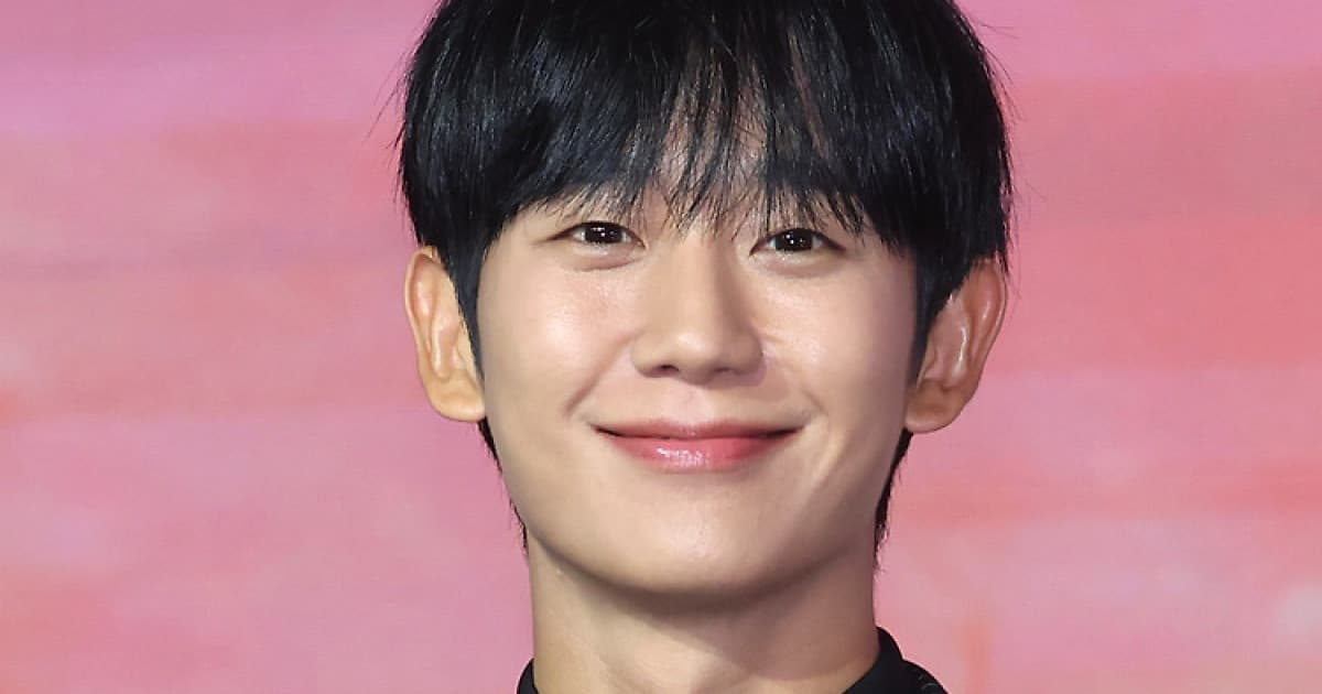 정해인, 넷플릭스 '이런 엿같은 사랑'으로 멜로부터 액션까지 무한 변주