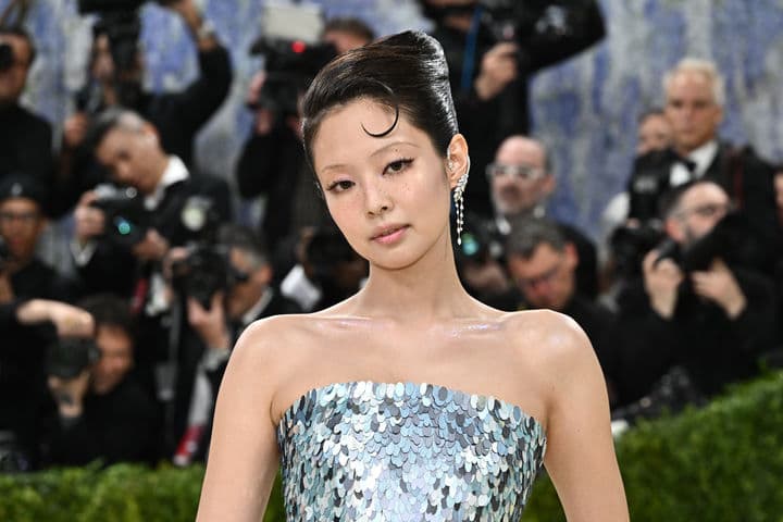 JENNIE Releases New Album After 1 Year and 5 Months, Expected to Dominate Billboard Charts