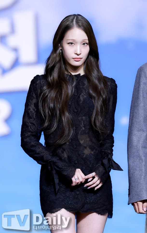 올데이프로젝트 애니, 우아한 비주얼 공개