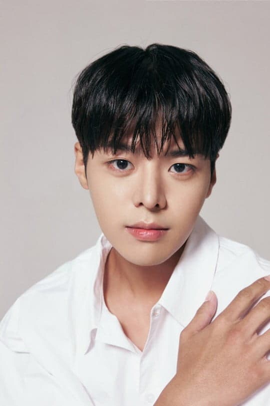 Ryeoun (려운)