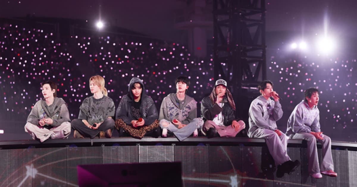 BTS '톱 투어' 두 달 연속 1위, 2019년 이후 그룹 월간 최고 매출 기록