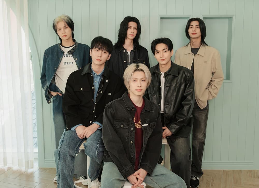 엑스디너리 히어로즈, 공중 무대로 팬들 깜짝 놀라게 하다