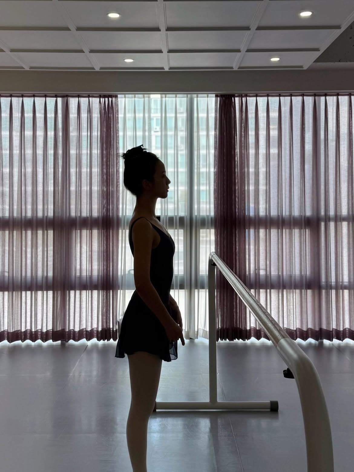 BLACKPINK's Jisoo Shares Princess-like Ballet Update on Instagram