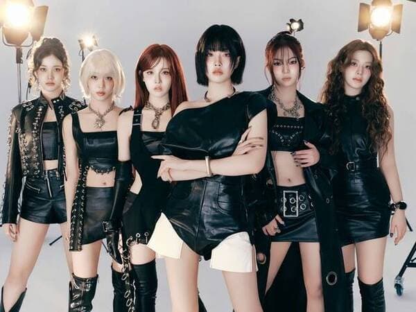 스테이씨, '팬앤스타' 위클리 뮤직 12위 글로벌 영향력 증명