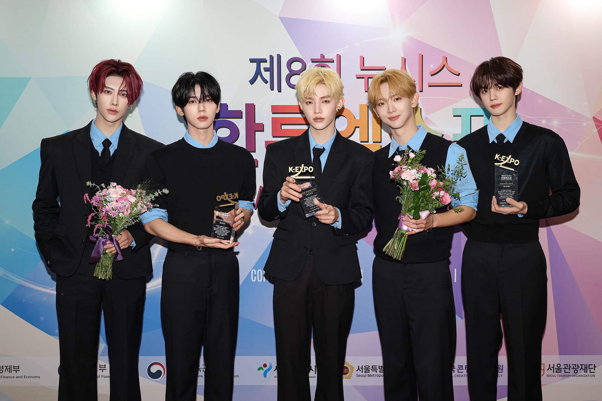 앤더블, 데뷔 4개월 만에 7관왕…신인 파워 입증