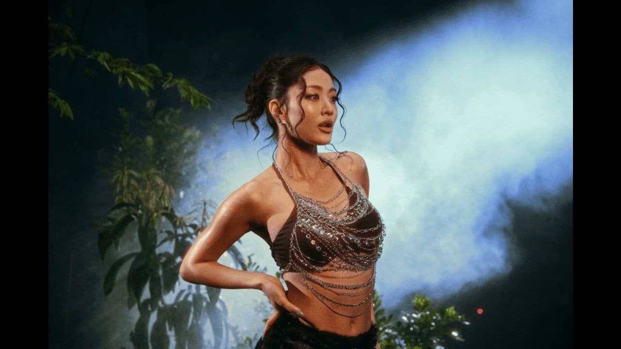 TWICE Jihyo and Sensia ‘Distant Lover’, charts in 30 countries → 11 million views ‘a splendid achievement’