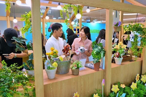 앤더블 공식 캐릭터 ‘앤버스’ 팝업 오픈