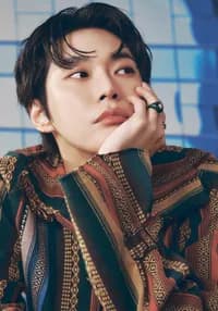 Doyoung (도영)