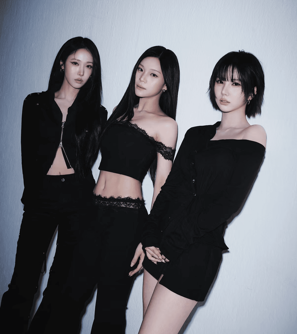 Eunha, SinB and Umji open official social media under new agency Uncore — accounts use their own names as talks with former agency over the 'VIVIZ' name remain unresolved