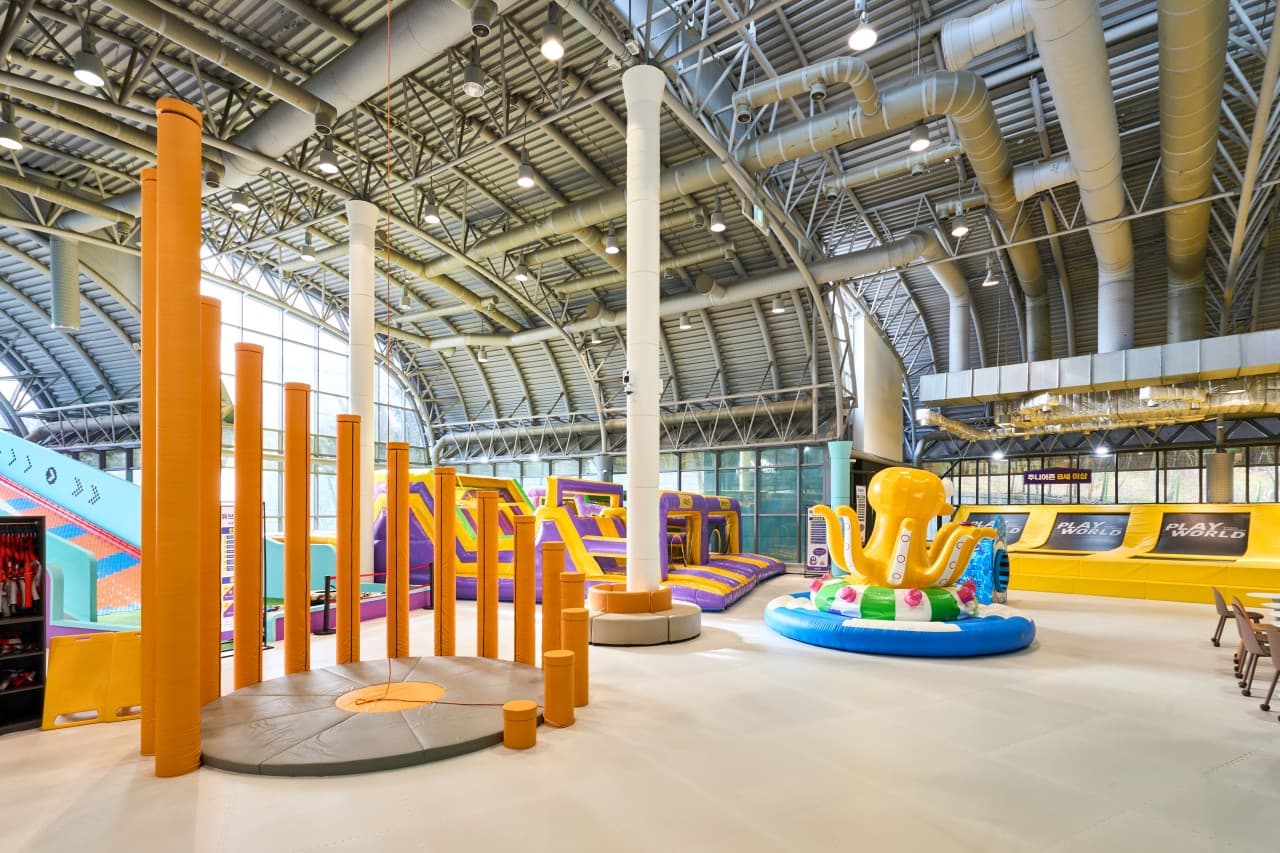Play World