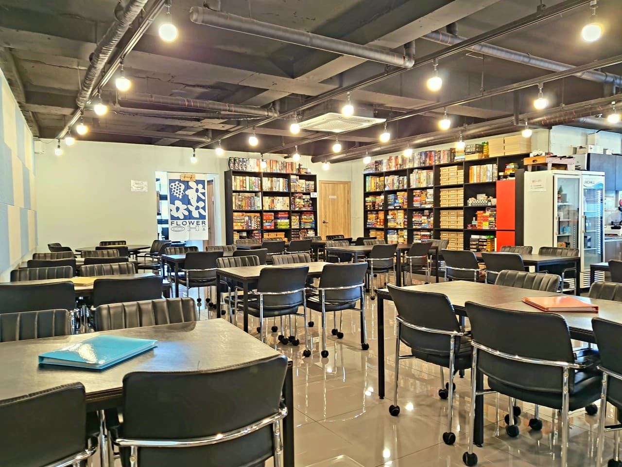 Playboard Hongdae Branch 2