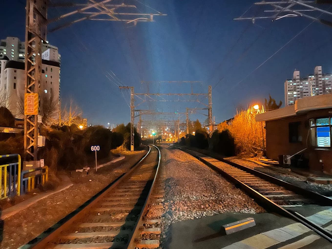 Baekbin Railroad Crossing (Drama ‘My Mister’ filming location)