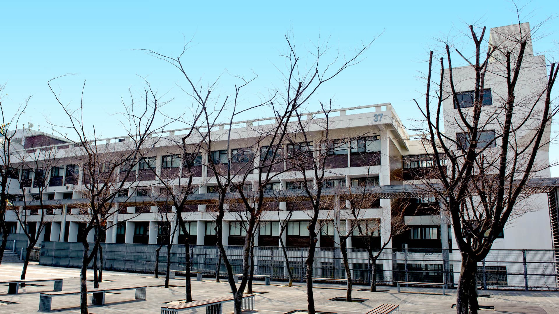 Seoul National University Building 37 Engineering Hall 8