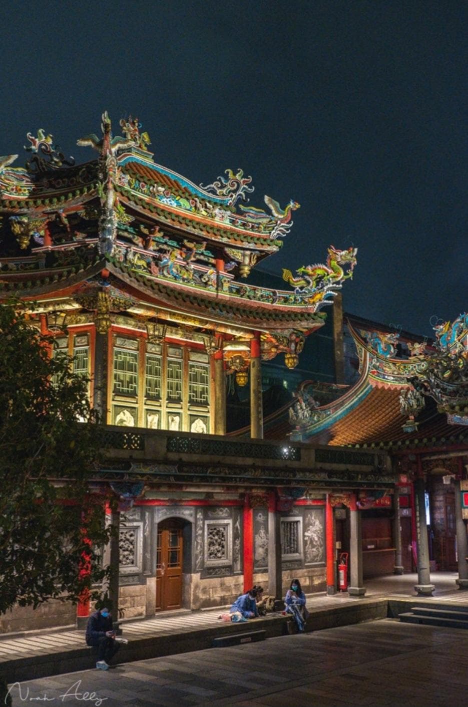 Lungshan Temple