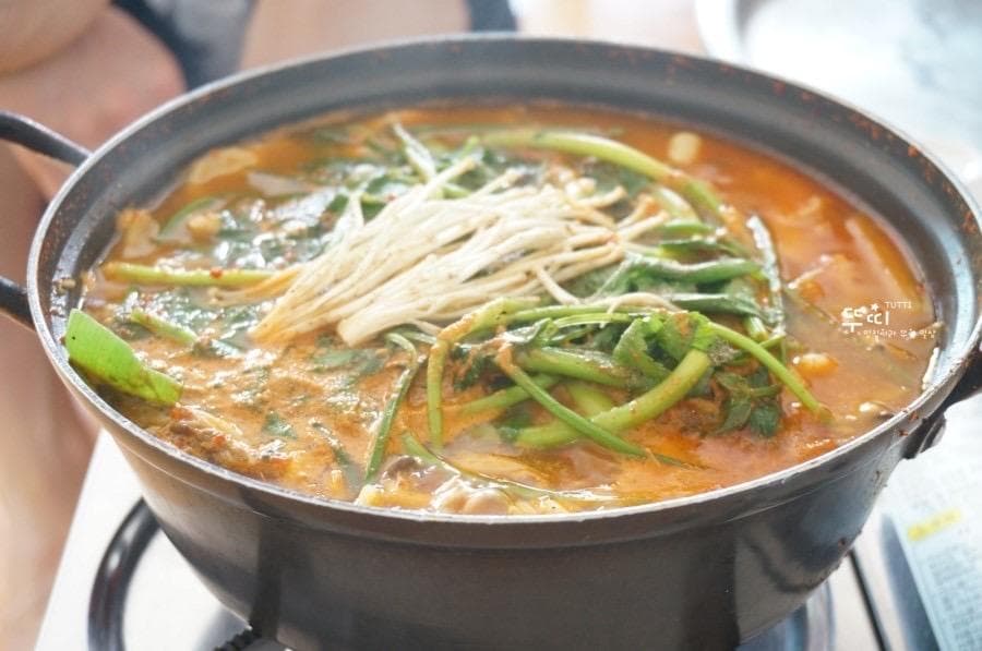 Biwon Maeuntang