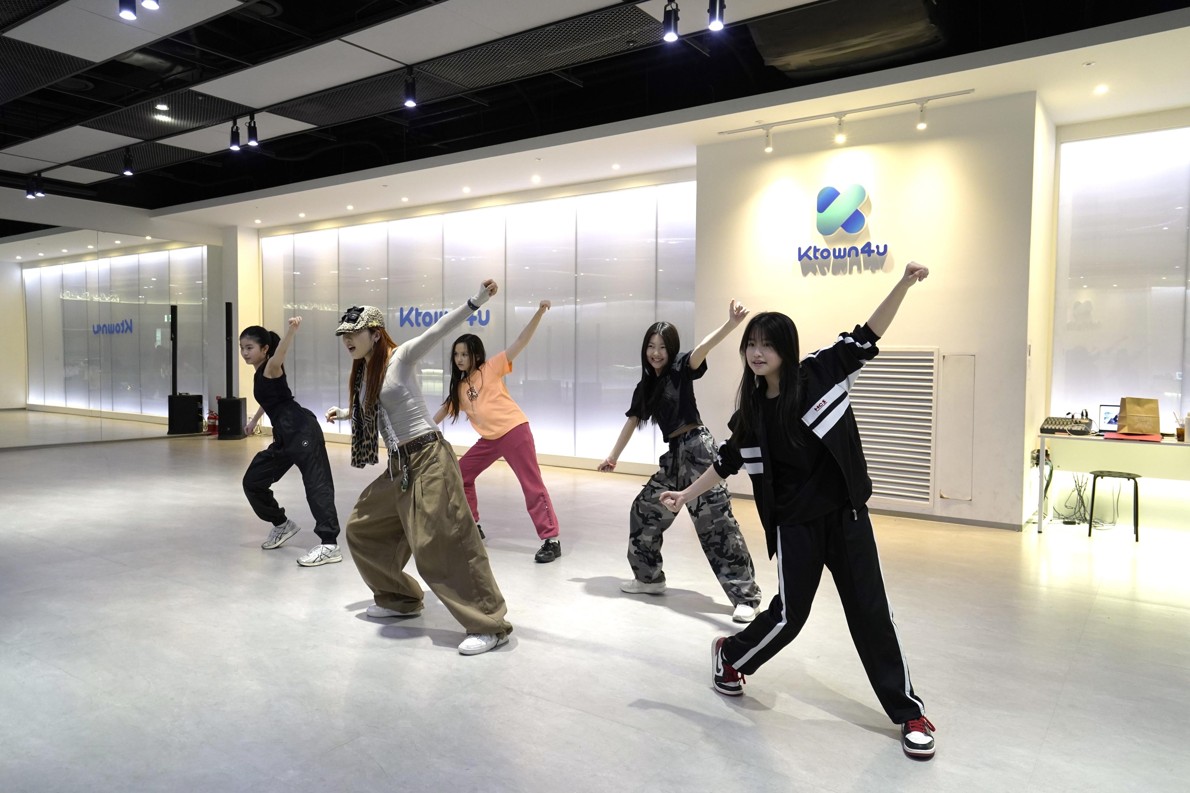 [KPOP] Ktown4u K-pop Dance One Day Class